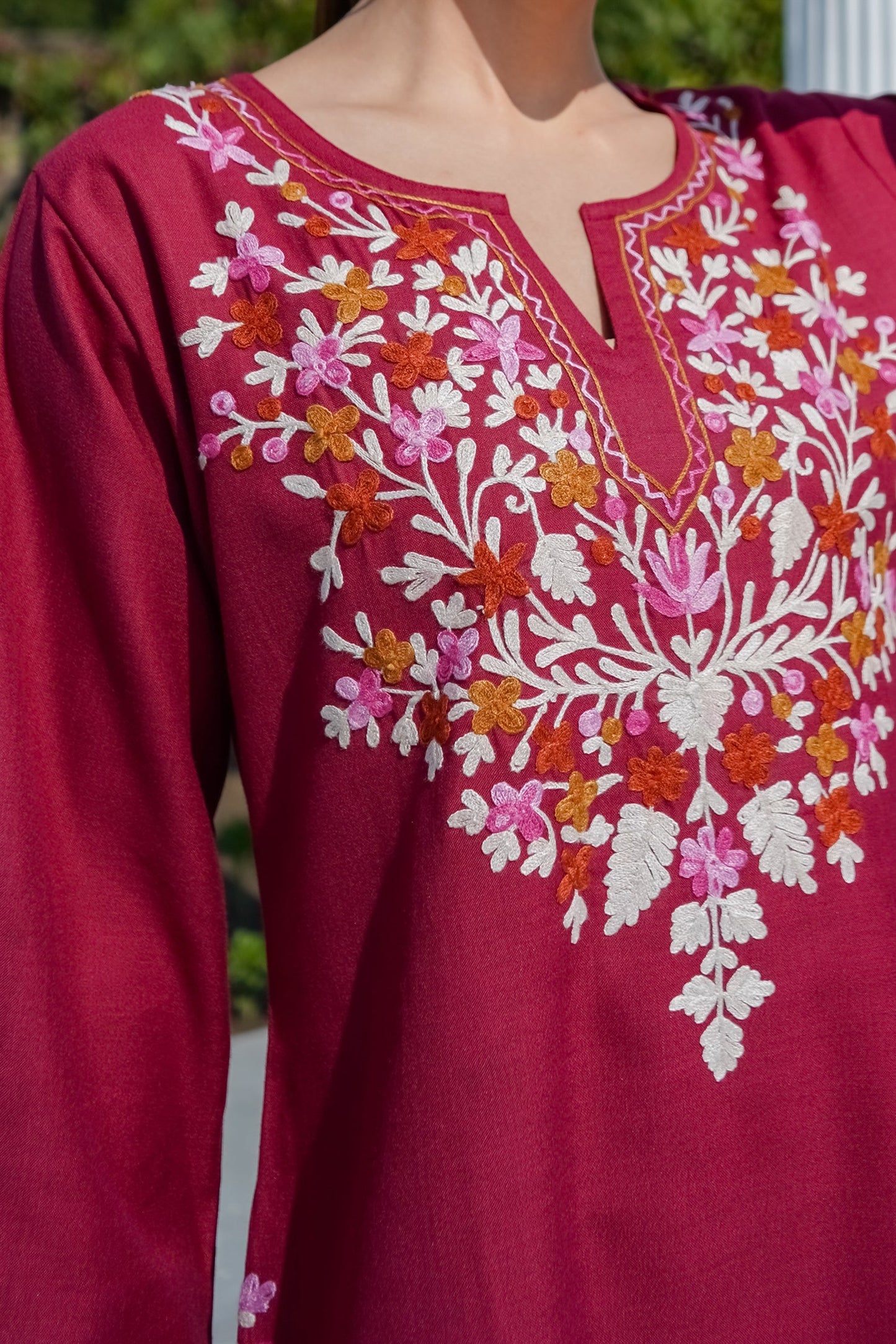 Kashmiri Aari Work Cotton Short Kurta – Maroon